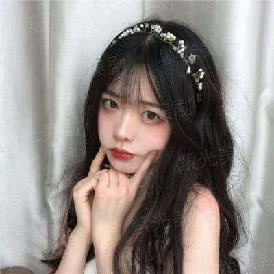 骑车的女人